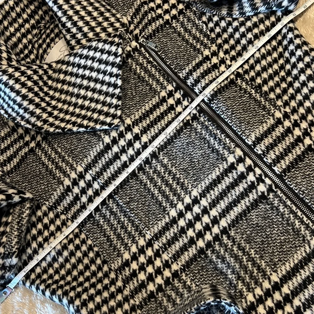JESSICA SIMPSON Checker Plaid Wool Wrap Zipper Coat - Picture 15 of 16